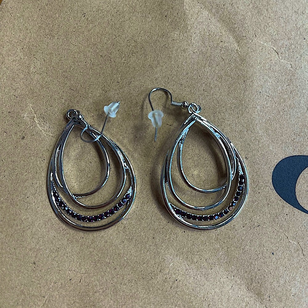 Pics don’t give these earrings that justice they deserve